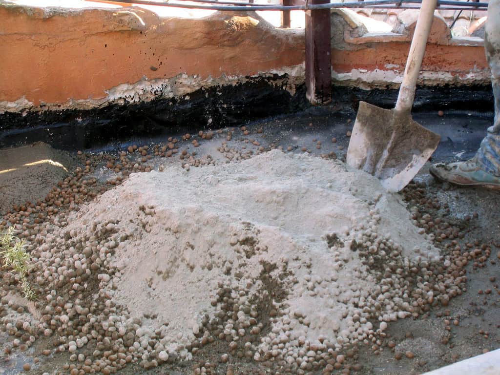 concrete block for the floor on the ground