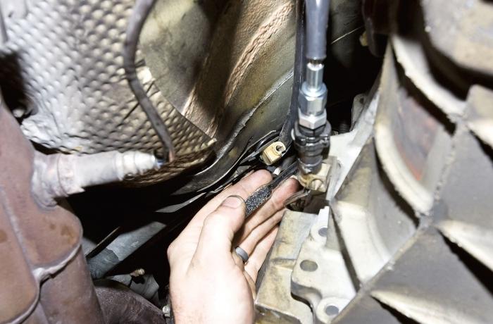 how to bleed hydraulic clutch