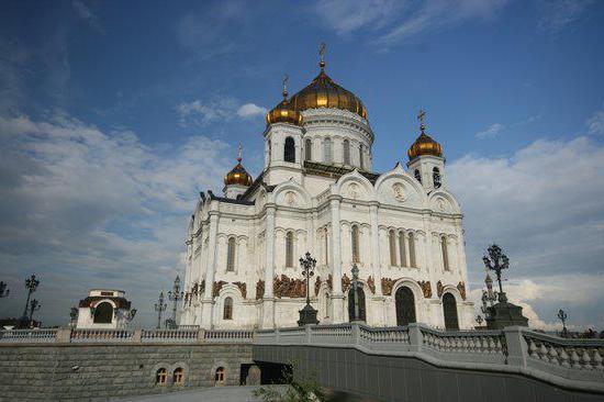 собор храму христа спасителя в москві