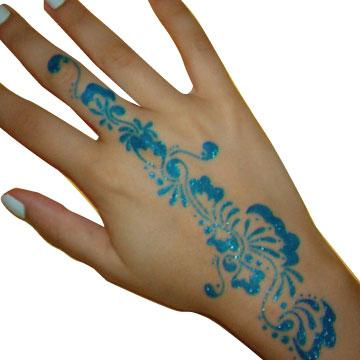 narysować tatuaż na dłoni rączką