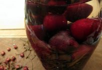 Infusion of cherries. At home preparing the drink for the meal and health