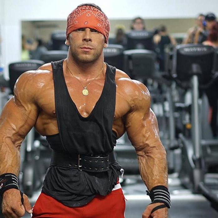 Artem Dolgin bodybuilding