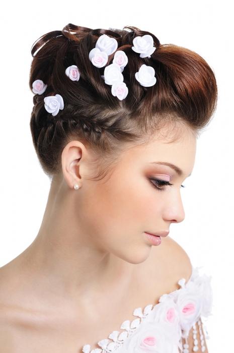 penteados de noiva com flores