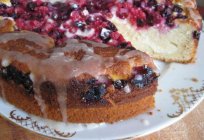 Kuchen aus Preiselbeeren aus Hefeteig: Rezept