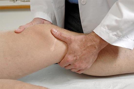 慢性膜炎的膝盖治疗