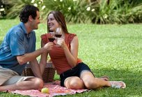 What can you ask from a guy: advice for young girls