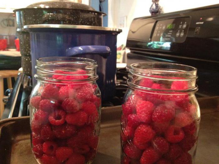 how many grams of raspberry liter jar
