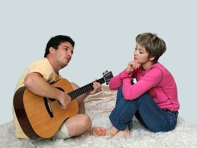 Cómo aprender a cantar en casa