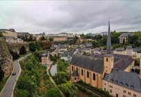 A praça do Luxemburgo, a descrição e foto