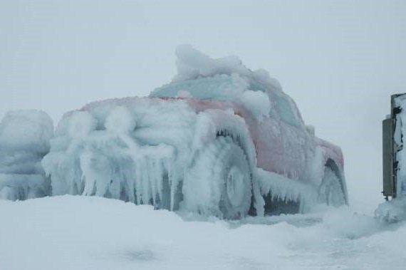 الشتاء الدافئ محرك السيارات