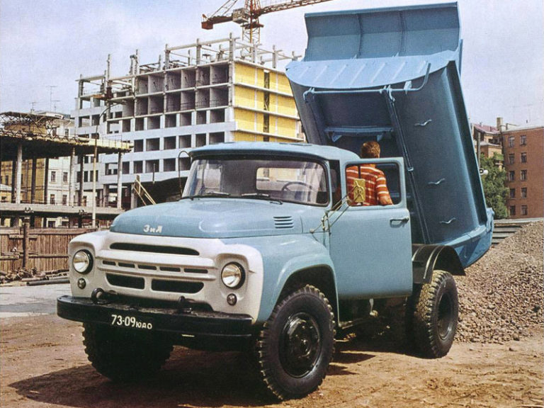 caminhão Basculante ZIL-130