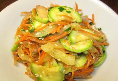 Закусочний салат з корейки