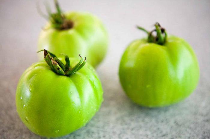 tomates verdes no inverno, sem стерелизации