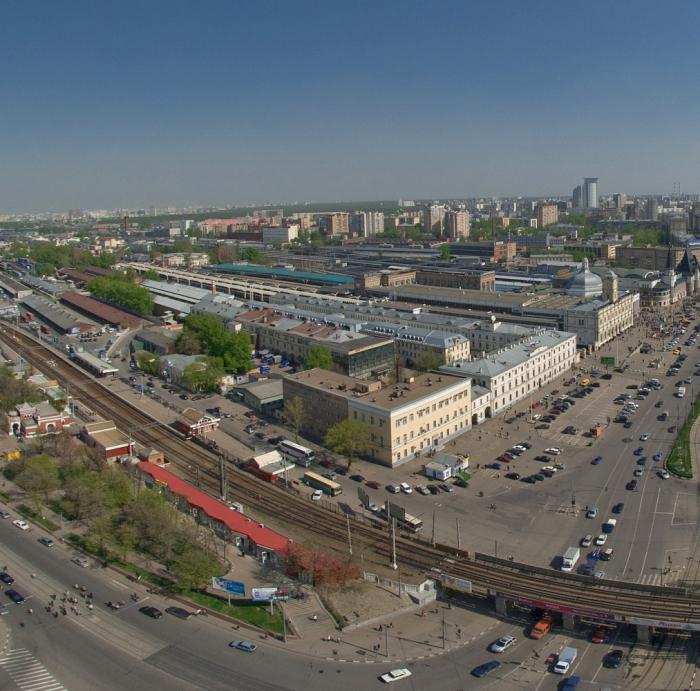 मास्को Oktyabrskaya स्टेशन