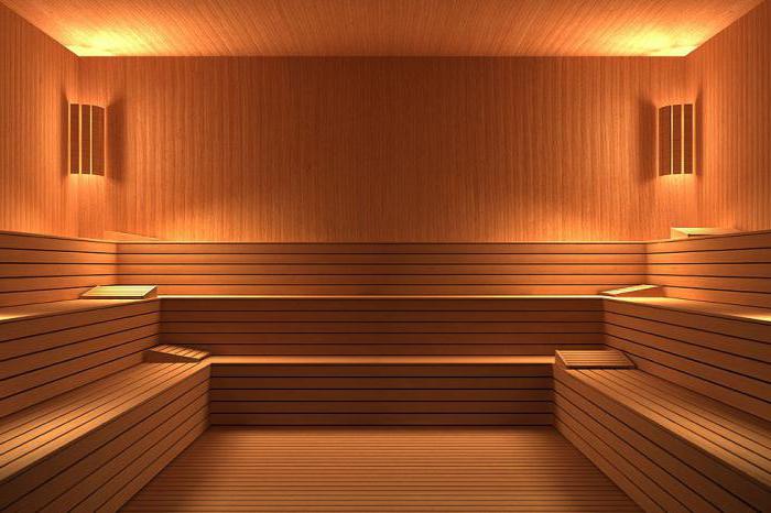 Paul in der Sauna