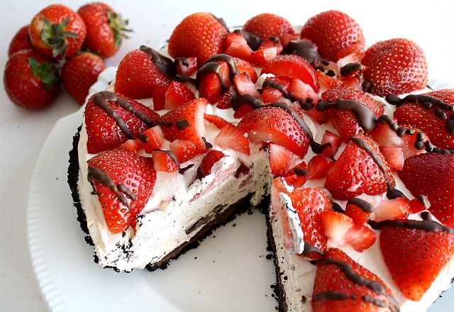 Strawberry cake.