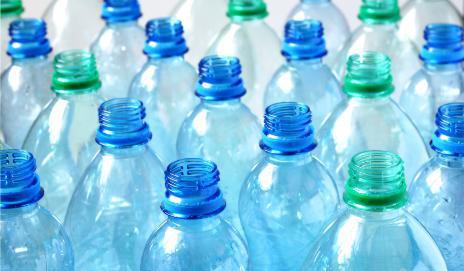 كيفية جعل مكنسة من الزجاجات البلاستيكية