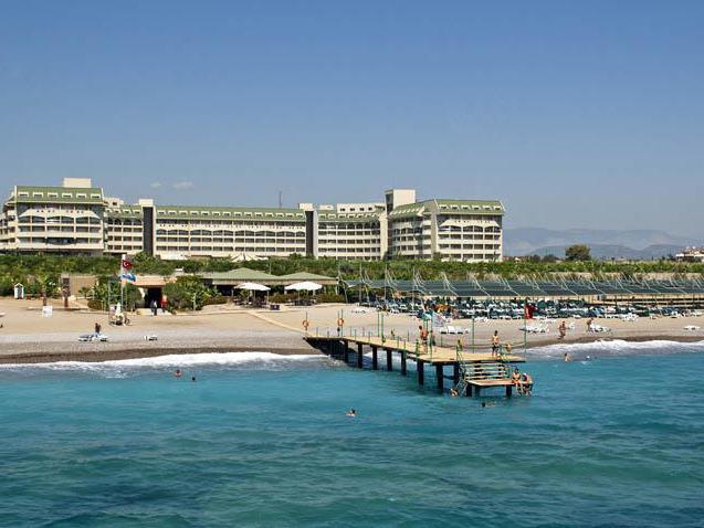 أميليا beach resort hotel استعراض