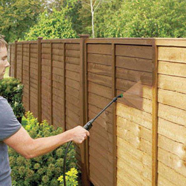 how to paint a fence