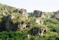 The Shaki waterfall in Armenia: description, features