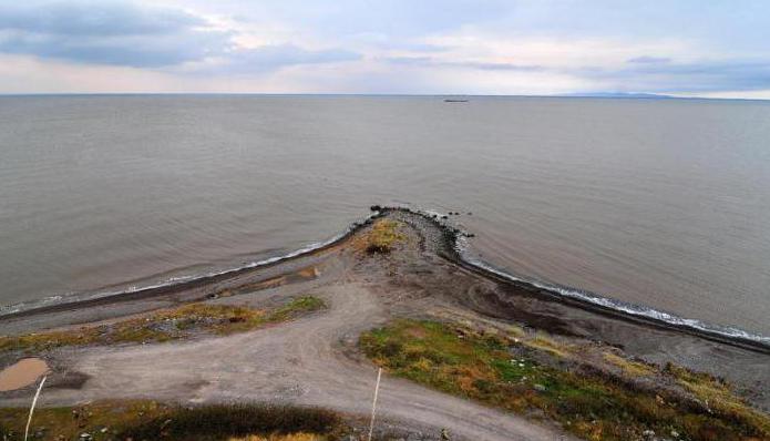 la construcción del túnel en la isla de sakhalin