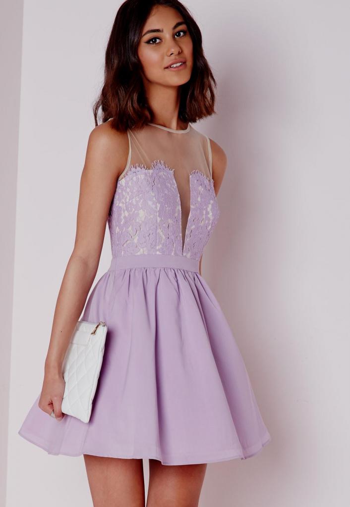 淡紫色短裙