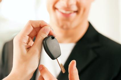 cómo comprar un coche con las manos