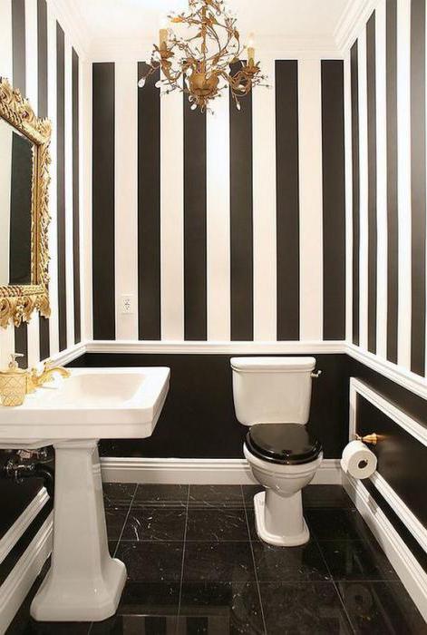diseño de cuarto de baño blanco negro azulejos