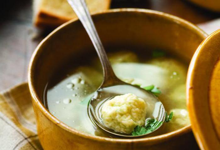 soup with garlic dumplings rolls