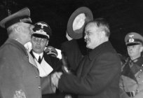 Se era possível evitar a Segunda guerra mundial? O tratado de amizade e a fronteira entre a URSS e a Alemanha (tratado Molotov-Ribbentrop). Stalin e Hitler
