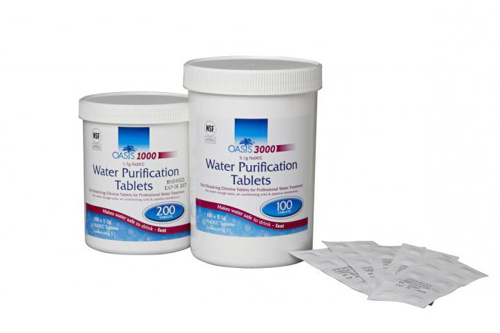 Tabletten zur Desinfektion von Wasser im Tank