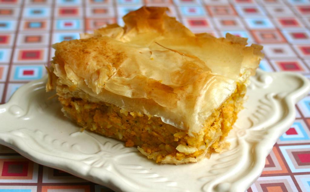 Greek pie with pumpkin and meat