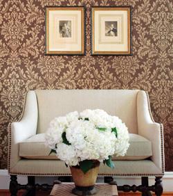 what Wallpaper is better vinyl or non-woven