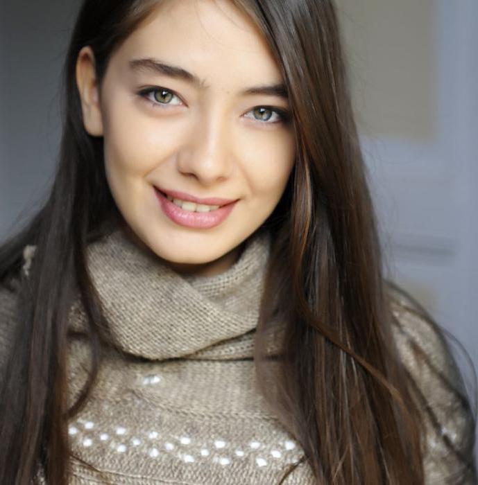 Turkish actress, neslihan, Tagul