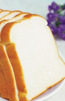 la cantidad de calorías en pan blanco