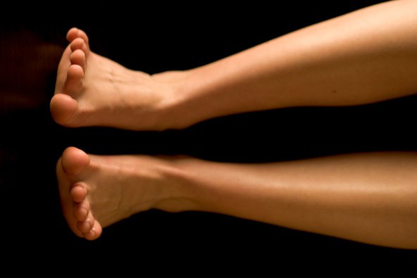 судоми пальців ніг причини лікування