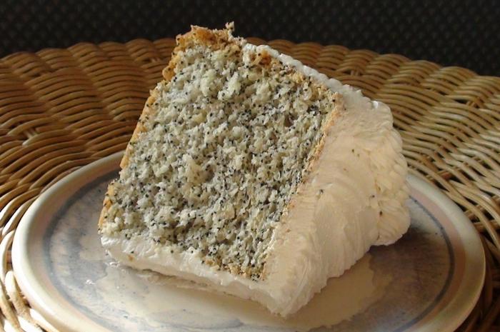 Poppy seed cake without flour
