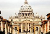 The main attraction of Rome is the Vatican Museum