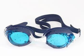 óculos para natação com dioptrias
