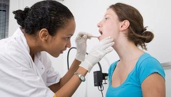 the technique of taking a smear from the pharynx