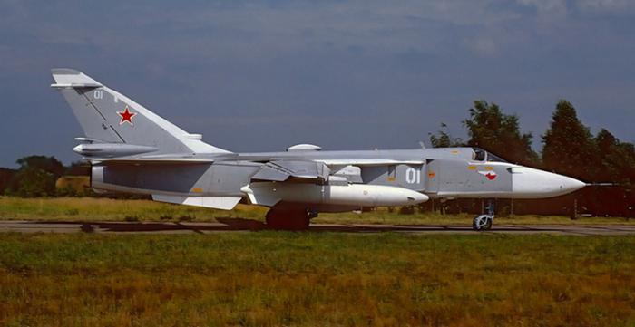 苏-24型轰炸机
