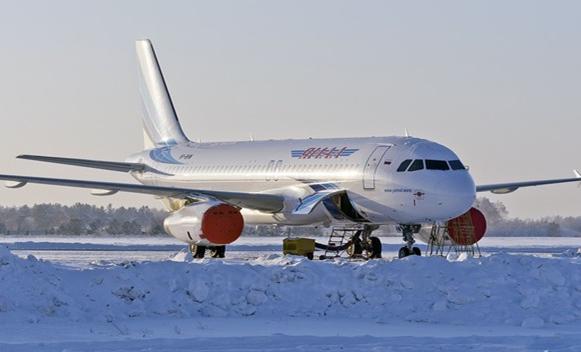 die Fluggesellschaft Yamal Bewertungen von Passagieren