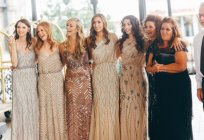 कपड़े के लिए bridesmaids: चित्रों के आकार में अलग अलग रंग