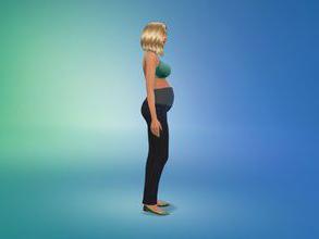 غش Sims 4 الحمل مع ثلاثة توائم