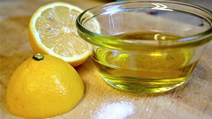 如何清理你的肝脏的柠檬