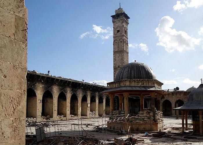 la gran mezquita de los omeyas en damasco