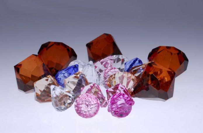 diamond characteristics stone