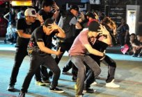 Як навучыцца танцаваць вулічныя танцы хіп-хоп, тэхна, хаус і іншыя?