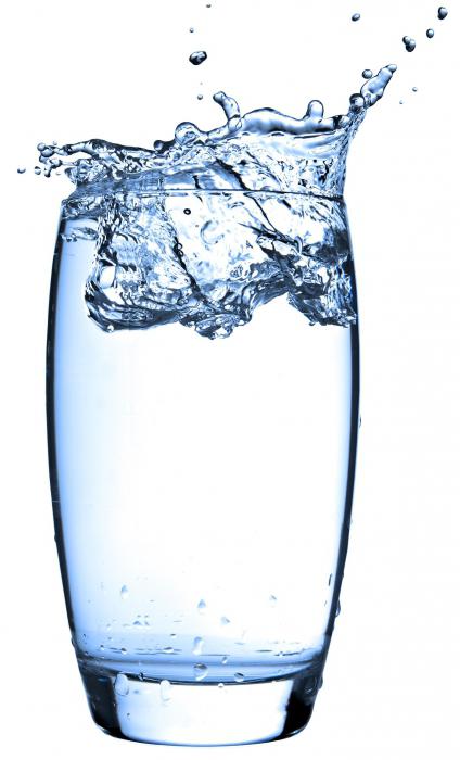 viel Wasser trinken schädlich