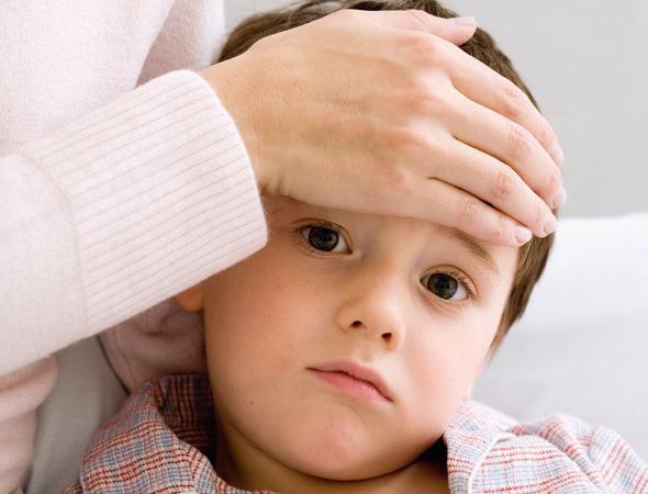 la angina de síntomas en los niños el tratamiento de la